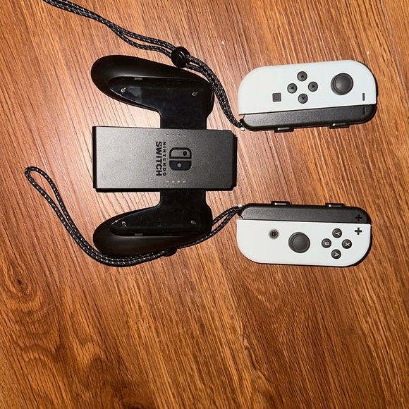 Nintendo Switch Joy-Con Controllers - Black and White